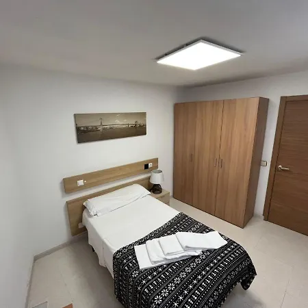 Residencia Vista Alegre * Сантьяго-де-Компостела